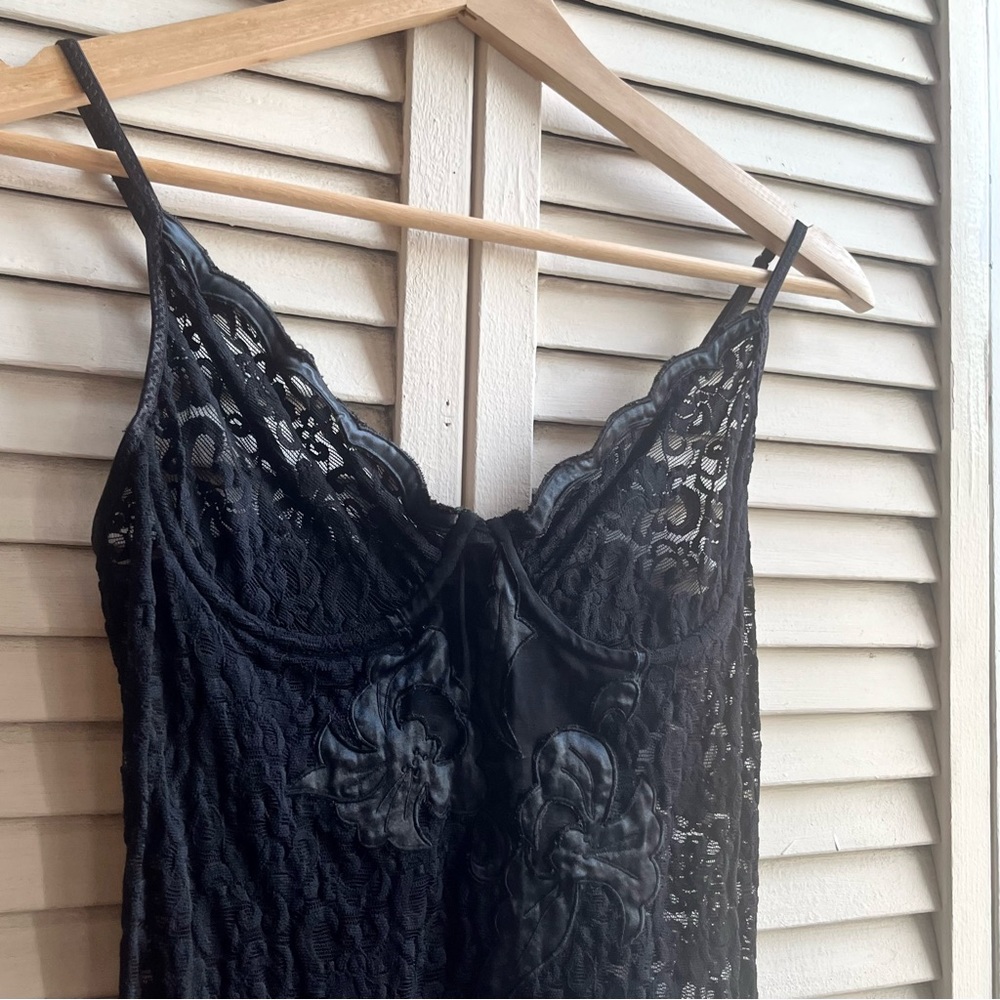 Natori vintage 90s black stretchy lace sheer slip dress